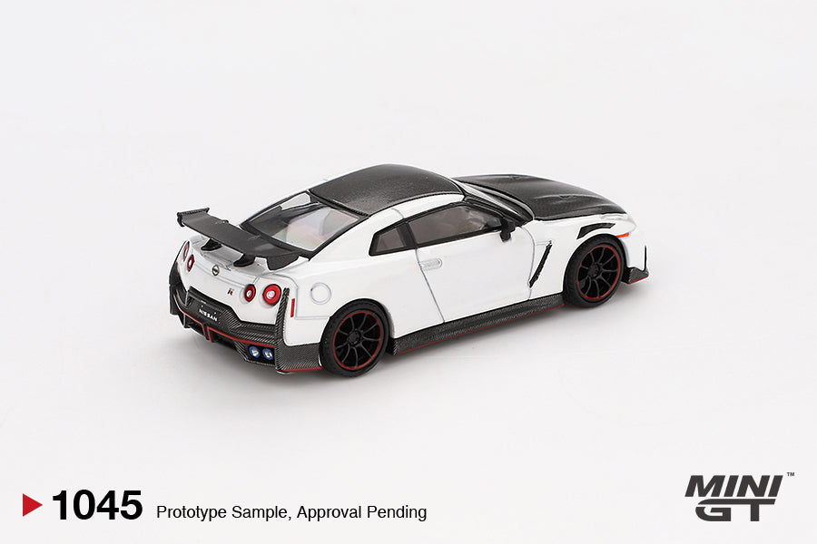 Nissan GT-R NISMO 2024 Brilliant White