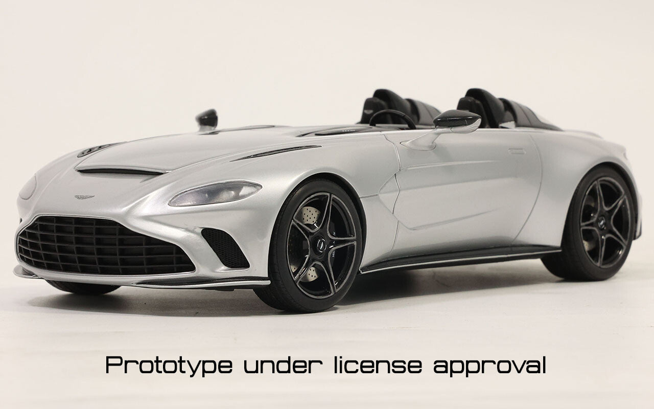 Aston Martin V12 Speedster 2021 Skyfall Silver