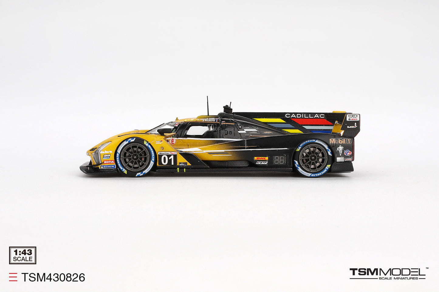 Cadillac V-Series.R No.01 Cadillac Racing IMSA Sebring 12 Hours