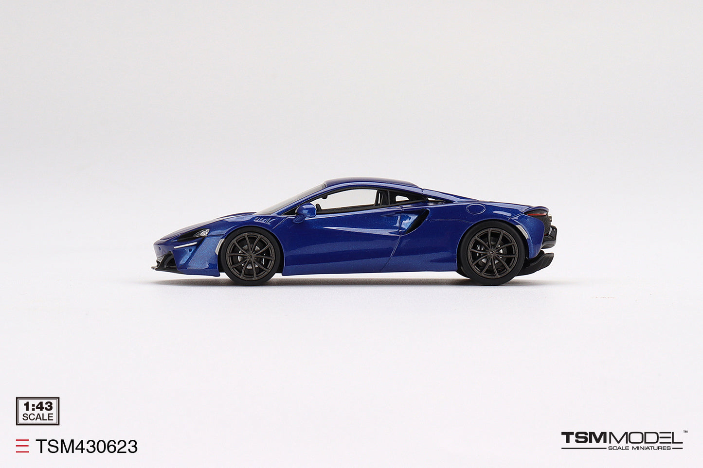 McLaren Artura Volcano Blue