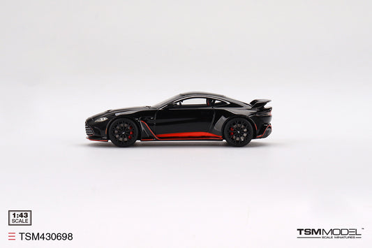 Aston Martin V12 Vantage Jet Black