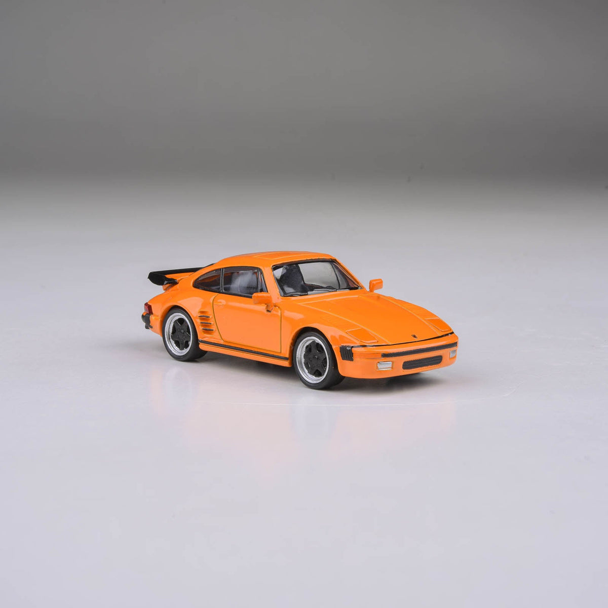 RUF BTR Orange 1986