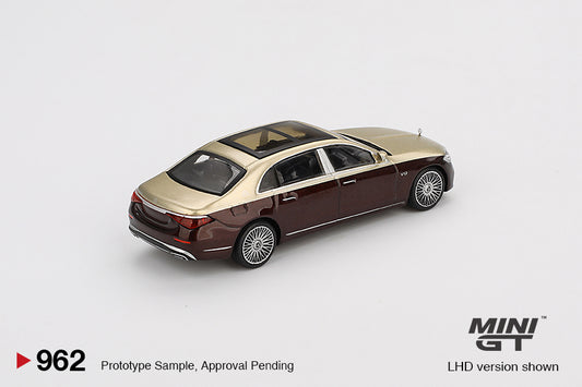 Mercedes-Maybach S680 Gold/Dark Red Metallic
