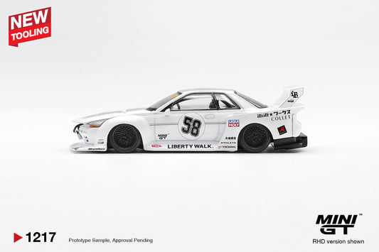 Nissan GT-R32 LB-Kaido Works TAS