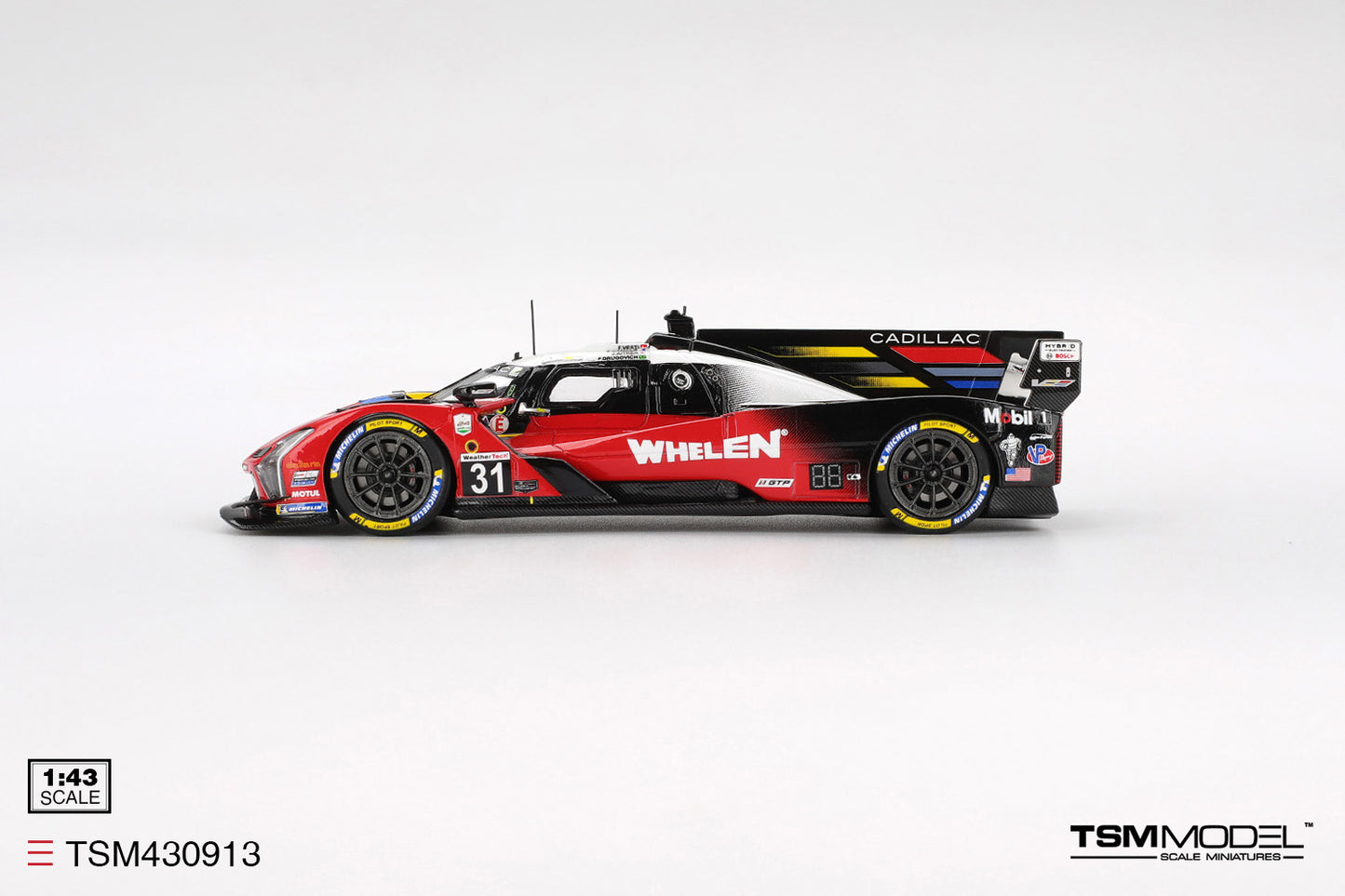 Cadillac V-Series.R No.31 Cadillac Whelen IMSA