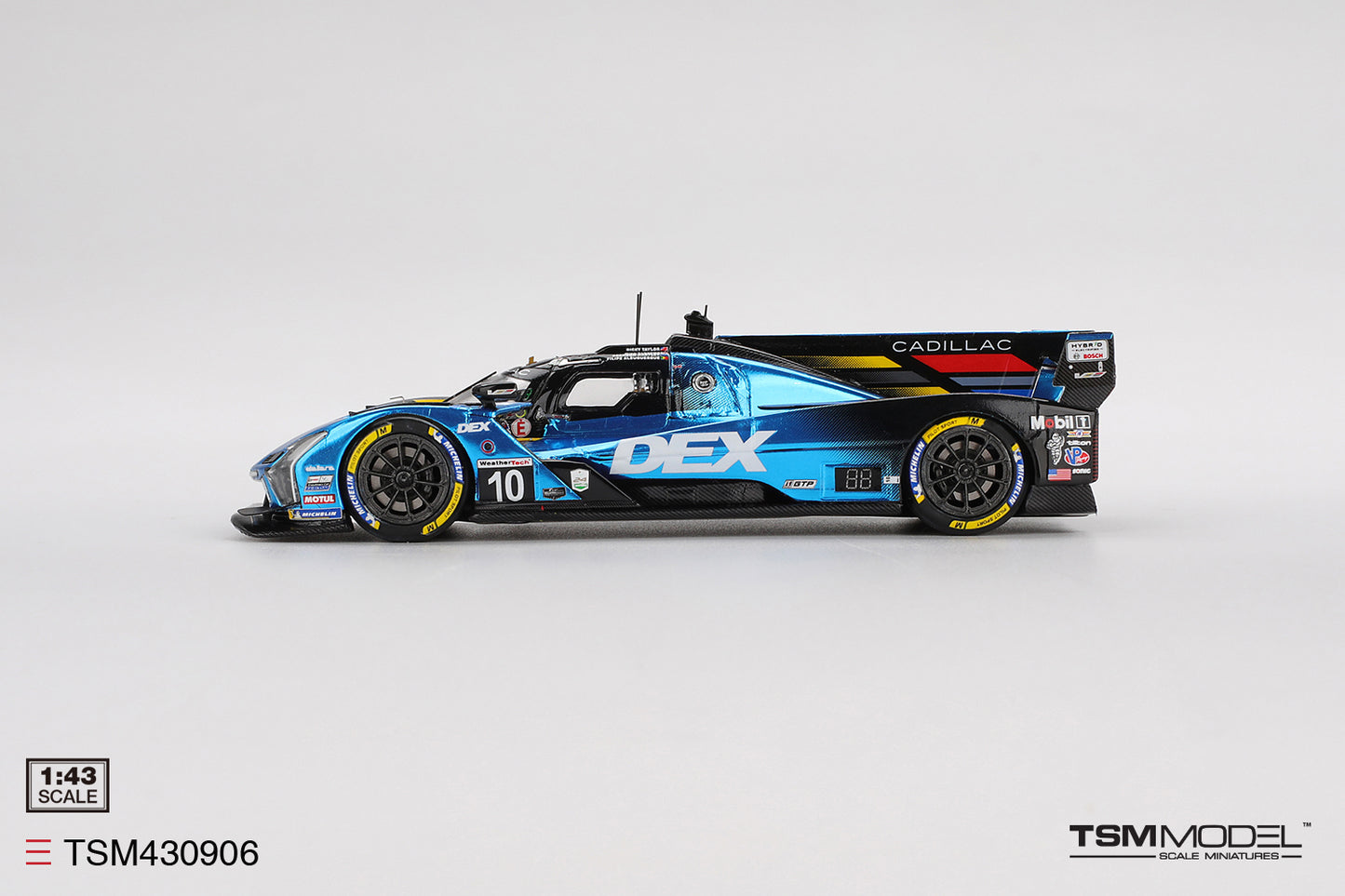 Cadillac V-Series.R No.10 Cadillac Wayne Taylor Racing IMSA