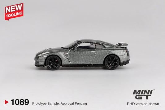 Nissan GT-R NISMO R35 CRS Dark Metal Grey