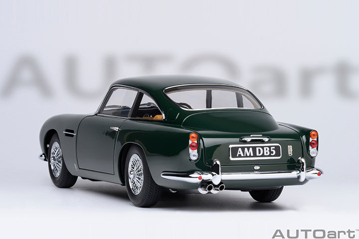 Aston Martin DB5 1964 British Racing Green