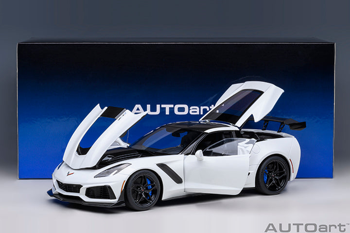 Chevrolet Corvette C7 ZR1 Arctic White