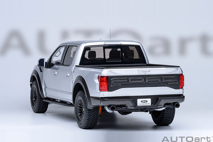 Ford F-150 Raptor Supercrew Avalanche Grey