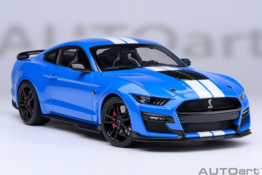 Ford Mustang Shelby GT500 Grabber Blue