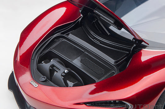 McLaren Speedtail Volcano Red