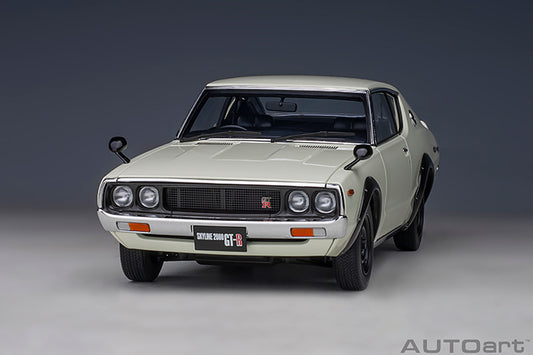 Nissan Skyline 2000 GT-R KPGC110 White