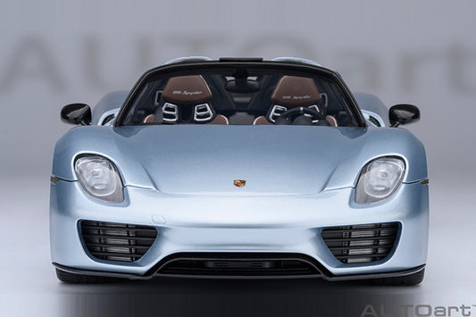 Porsche 918 Spyder Weissach Package