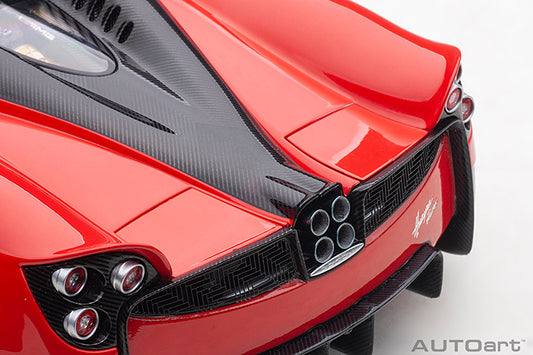 Pagani Huayra Roadster