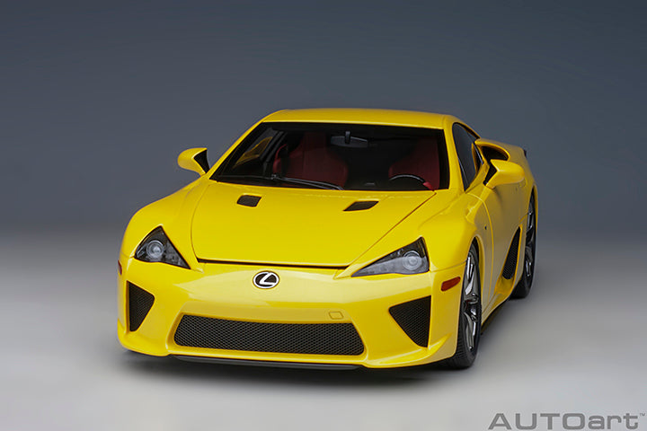 Lexus LFA Pearl Yellow