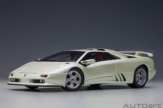 Lamborghini Diablo SE30 JOTA 1995 Balloon White
