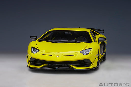 Lamborghini Aventador SVJ Giallo Tenerife
