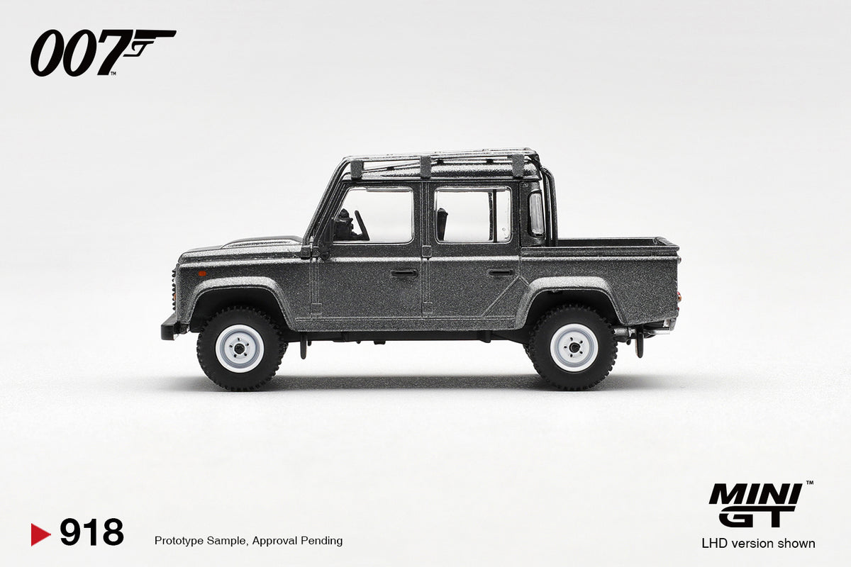 Land Rover Defender 110 Crew Cab Skyfall
