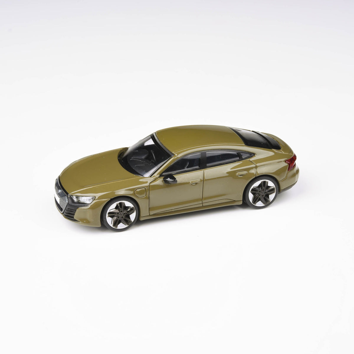Audi RS e-tron GT Kemora Grey