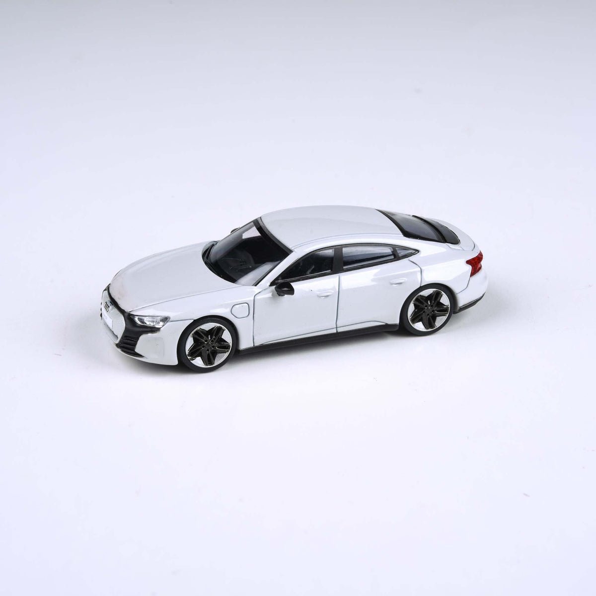 Audi RS e-tron GT Ascari Blue