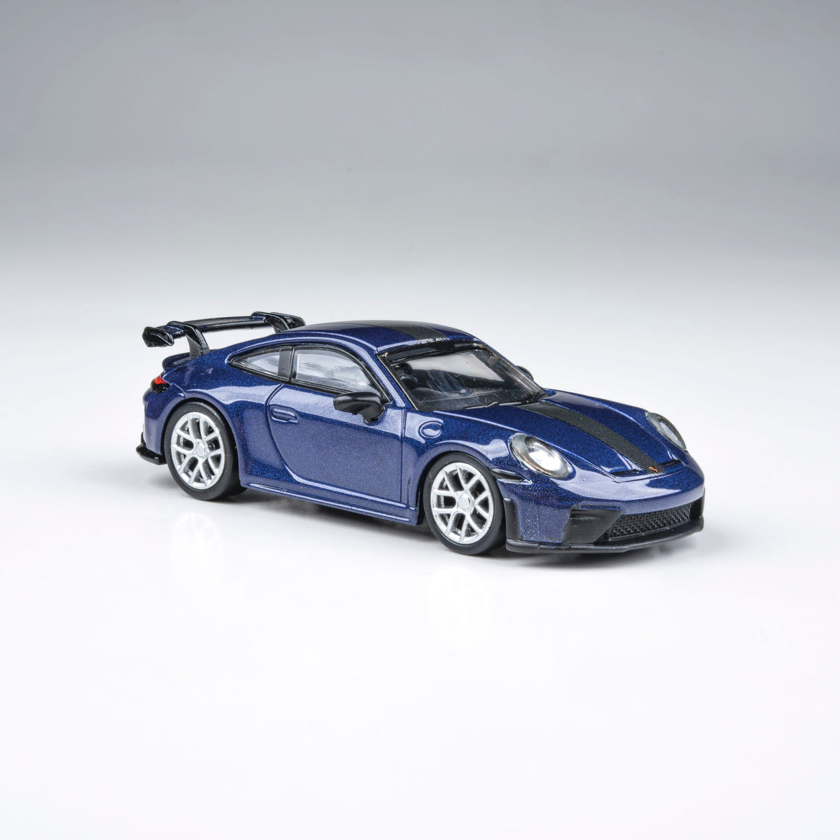 Porsche 911 GT3 Gentian Blue Metallic