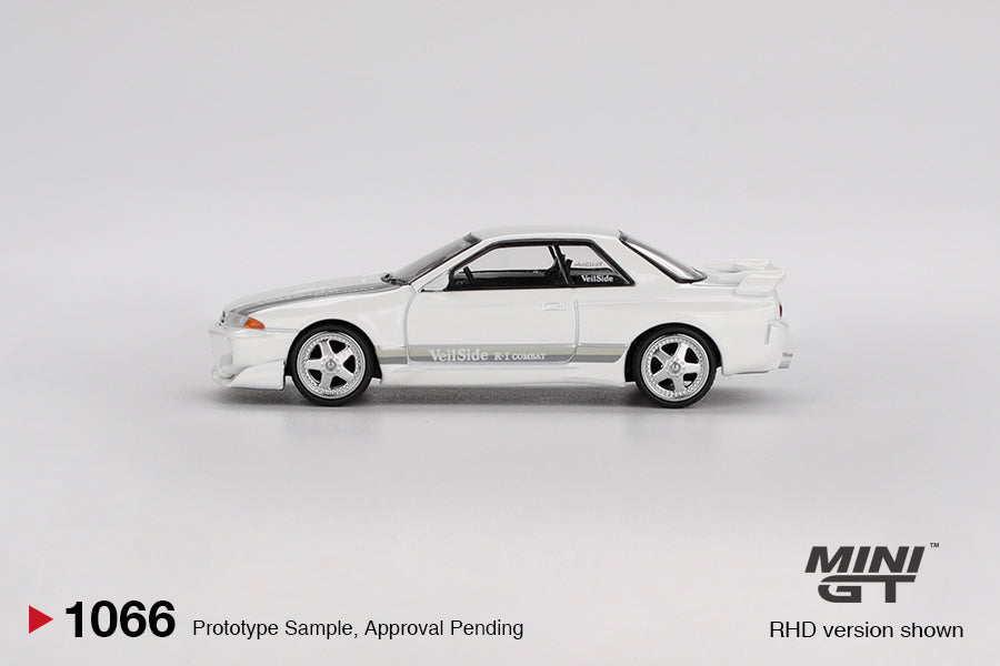 Nissan Skyline GT-R R32 Veilside Combat C-I White
