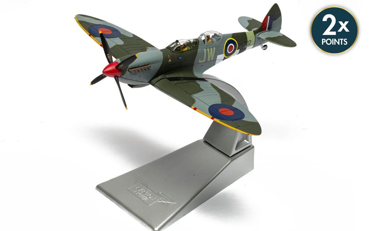 Supermarine Spitfire T.9 G-CCCA