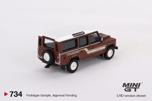 Land Rover Defender 110 County Station Wagon, Russet Brown