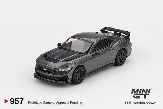 Ford Mustang Dark Horse Carbonized Grey