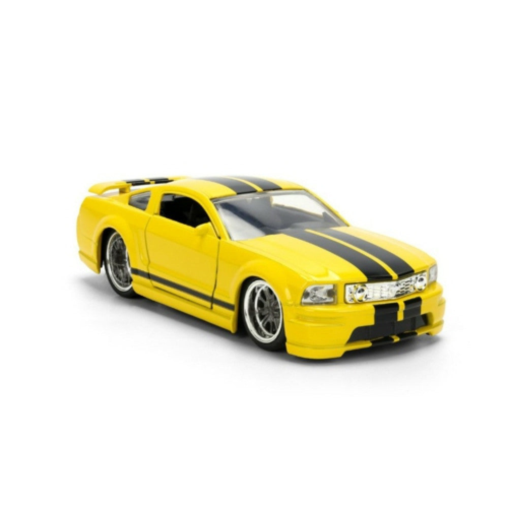 Ford Mustang GT, Yellow