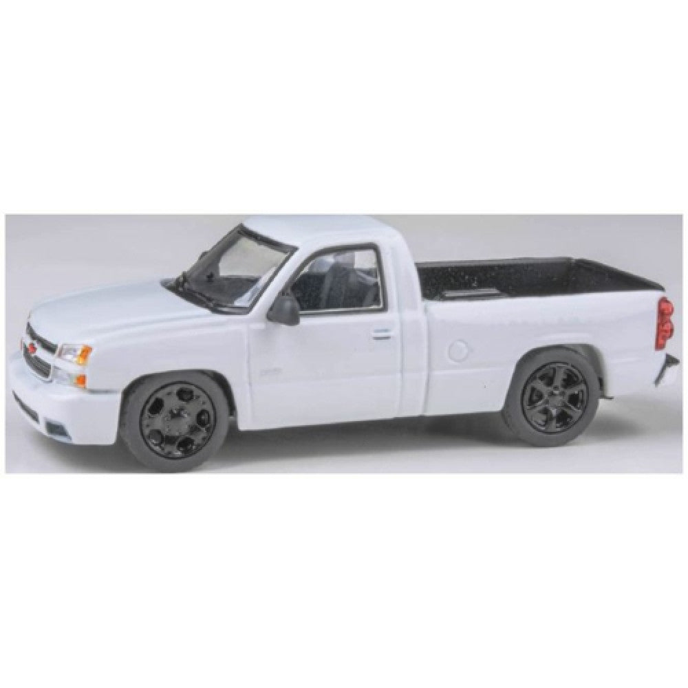 Chevrolet C-Eye Silverado Single Cab Summit White