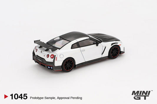 Nissan GT-R NISMO 2024 Brilliant White Pearl