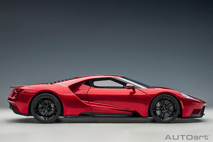 Ford GT 2017 Liquid Red with Silver Stripes