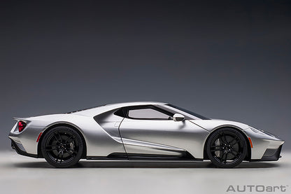 Ford GT 2017 Ingot Silver with Black Stripes