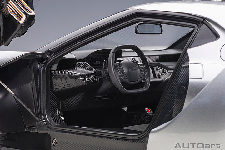 Ford GT 2017 Ingot Silver with Black Stripes