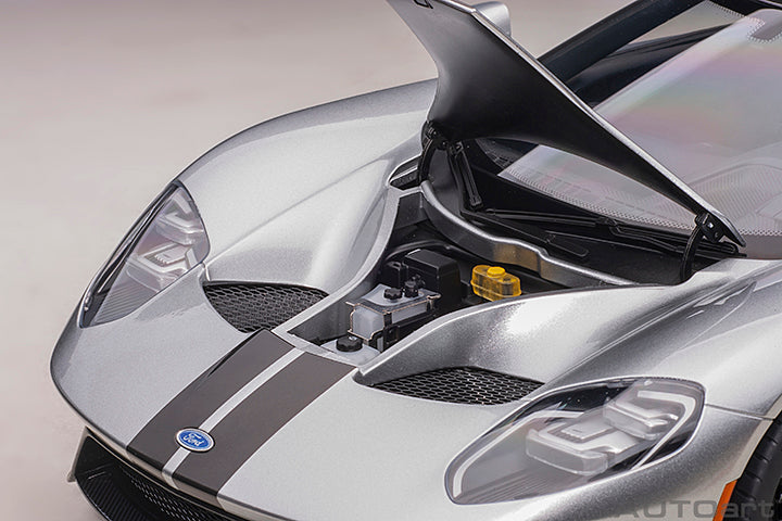Ford GT 2017 Ingot Silver with Black Stripes