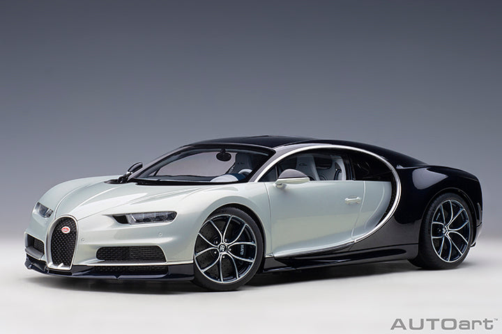 Bugatti Chiron Glacier White/Atlantic
