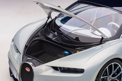Bugatti Chiron Glacier White/Atlantic