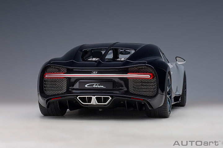 Bugatti Chiron Glacier White/Atlantic