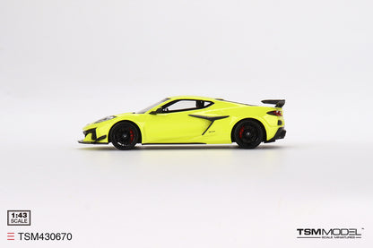 Chevrolet Corvette Z06 Accelerate Yellow