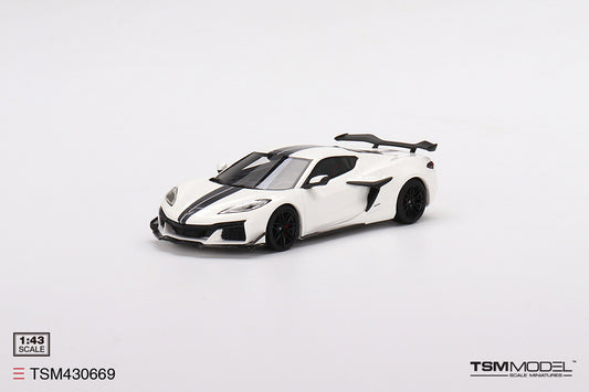 Chevrolet Corvette Z06 Arctic White