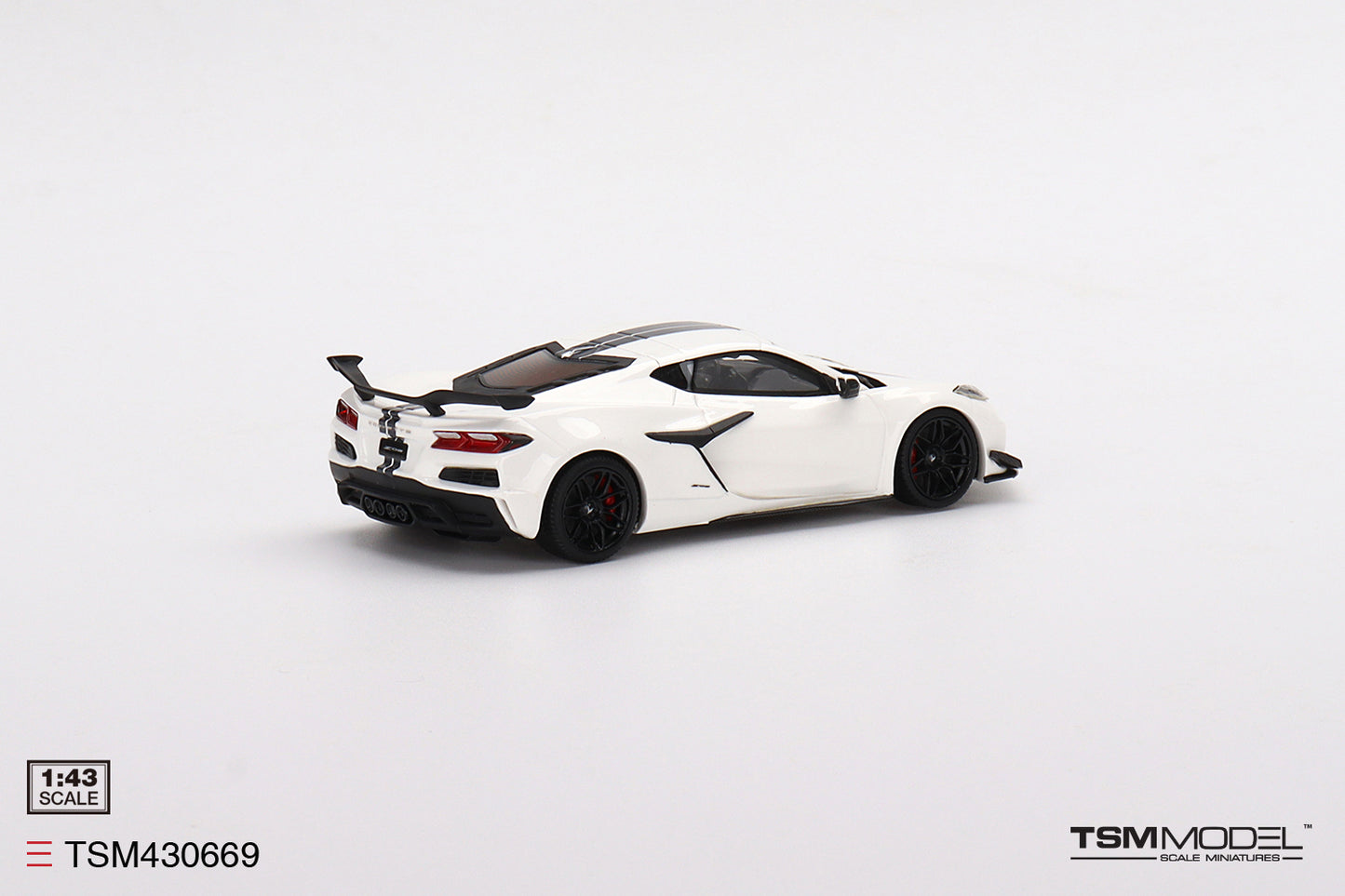 Chevrolet Corvette Z06 Arctic White