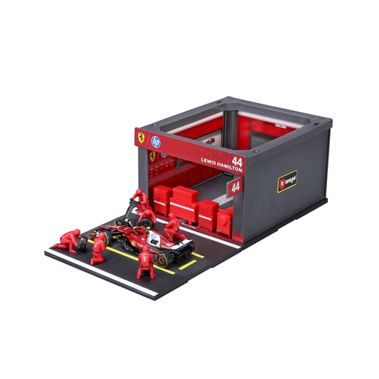 Ferrari SF-25 No.44 Lewis Hamilton Pit Pass Diorama