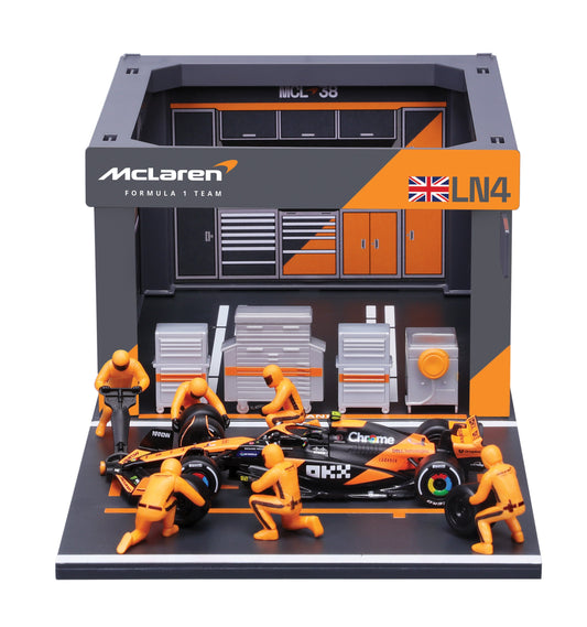 McLaren MCL38 No.4 Lando Norris 2024 Pit Pass Set