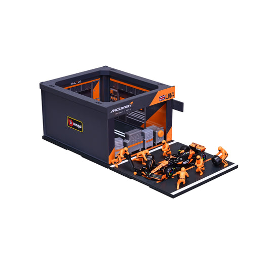 McLaren MCL38 No.4 Lando Norris 2024 Pit Pass Set