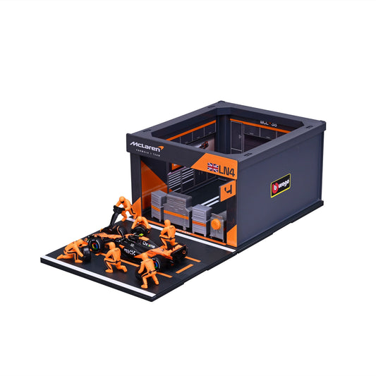 McLaren MCL38 No.4 Lando Norris 2024 Pit Pass Set