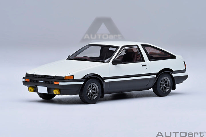 Toyota Sprinter Trueno AE86 Initial D
