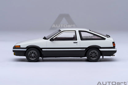 Toyota Sprinter Trueno AE86 Initial D