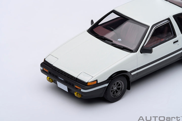 Toyota Sprinter Trueno AE86 Initial D